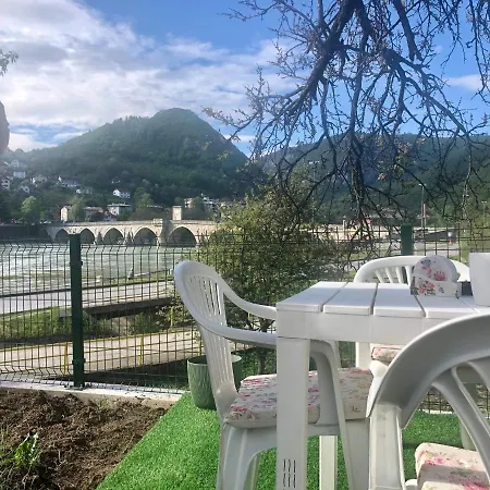 Apartment Ive Andrica 3 *