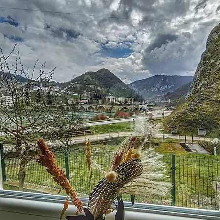 Daire Ive Andrica 3 *