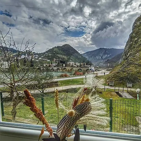 Apartment Ive Andrica 3 *