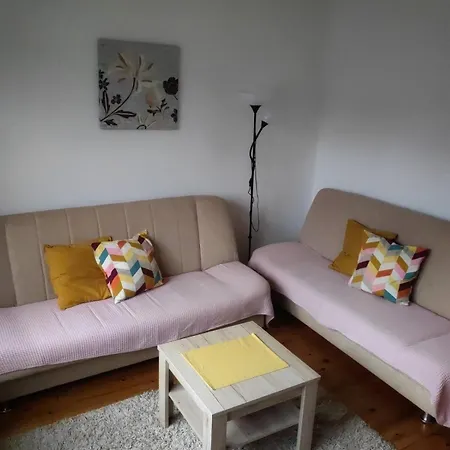 Ive Andrica 3 アパート *