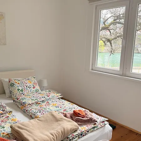 アパート Ive Andrica 3 *